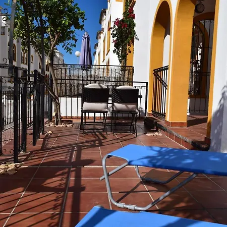 Apartment Ground Floor - Opposite Pool C *
